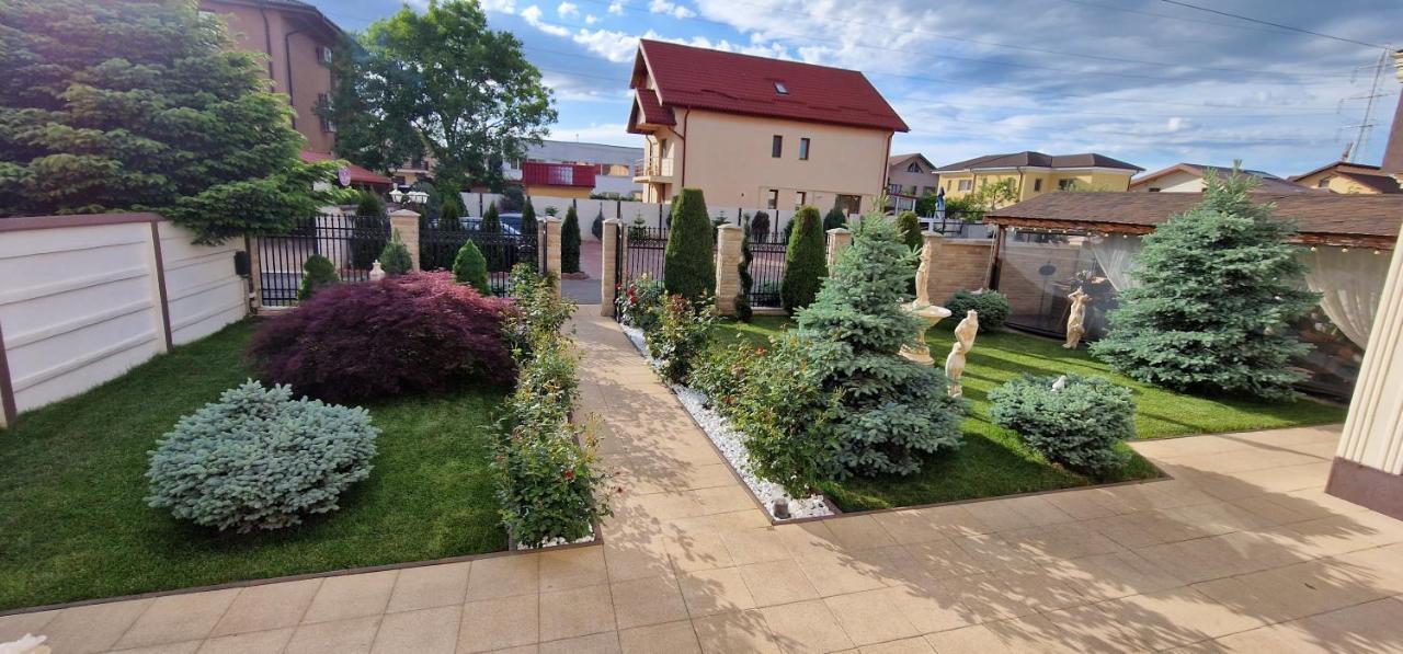 Pensiunea Casa Simoni Плоешти Экстерьер фото